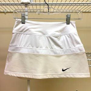 Nike tennis skirt